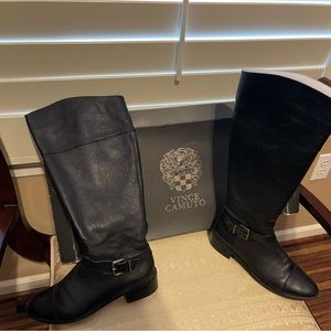VINCE CAMUTO Boots